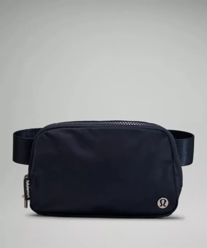 Lululemon Everywhere Belt Bag